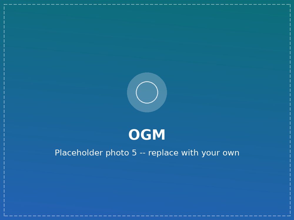 Placeholder photo -- replace with your own CNC machining photo (photo 5 of 10)